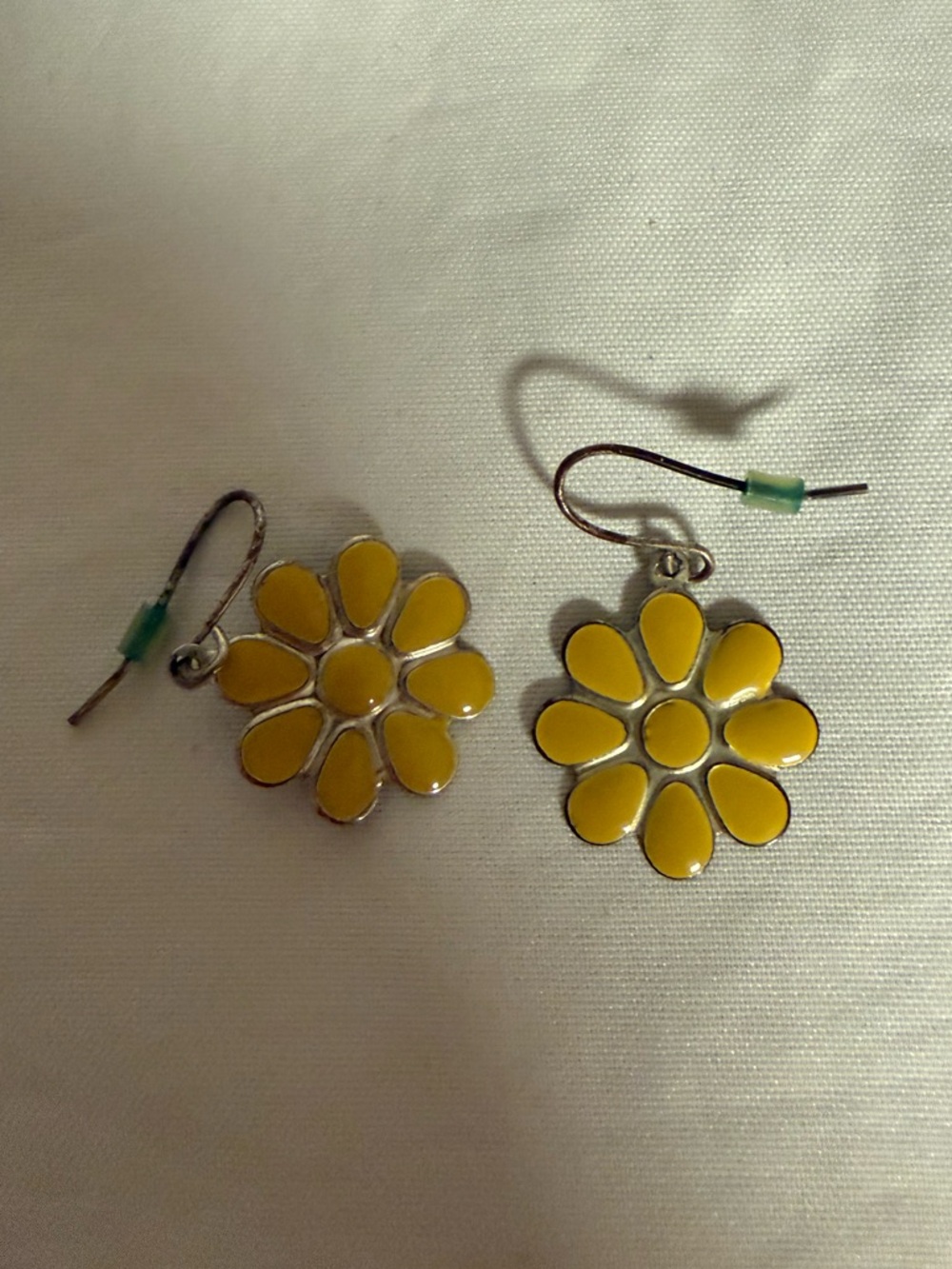 Yellow Daisy Enamel Drop Earrings - Brand Unspecified